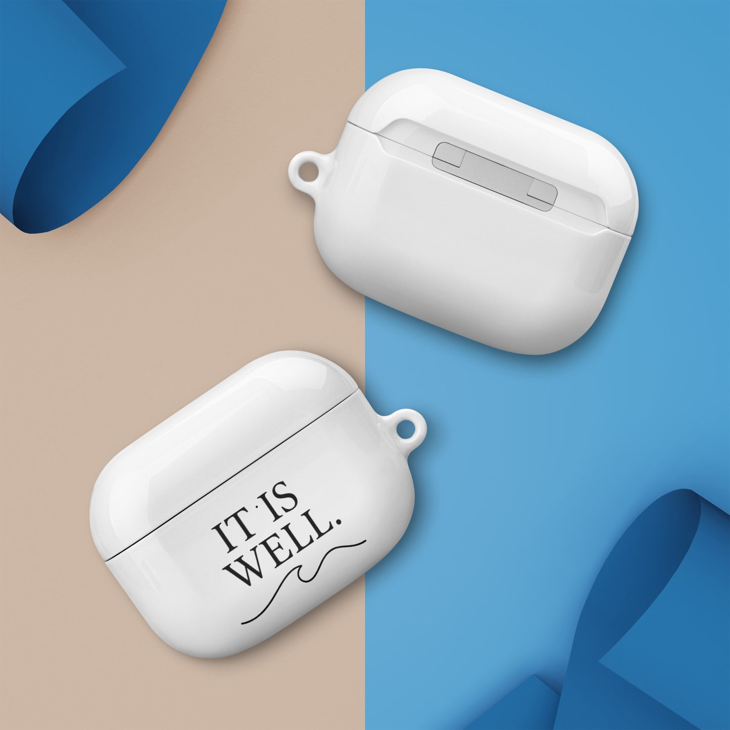 Everyday AirPods case with portable carabiner hook - Adomtok