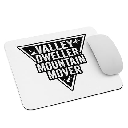 Smooth surface mouse pad for precise control - Adomtok